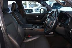 2022 Toyota
Landcruiser VX