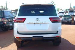 2024 Toyota
                Landcruiser VX