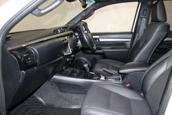 2022 Toyota
Hilux Rogue