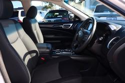 2019 Nissan
Pathfinder ST