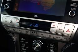 2022 Toyota
Landcruiser Prado Kakadu