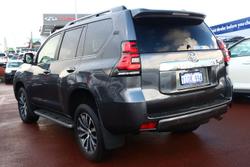 2022 Toyota
Landcruiser Prado Kakadu