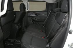 2021 Isuzu
                D-MAX LS-M