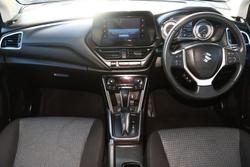 2024 Suzuki
S-Cross