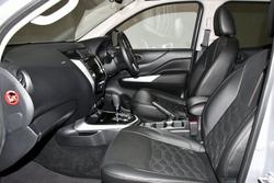 2023 Nissan
Navara ST-X