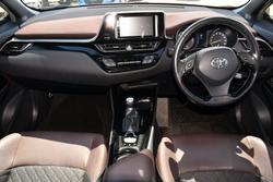 2019 Toyota
                C-HR Koba