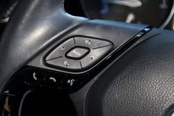 2019 Toyota
C-HR Koba