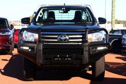 2021 Toyota
Hilux SR