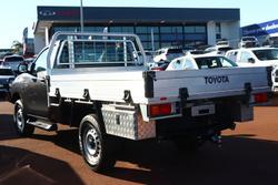 2021 Toyota
Hilux SR