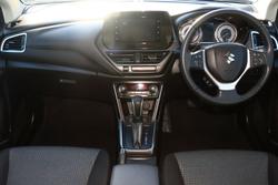 2024 Suzuki
S-Cross