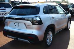 2024 Suzuki
S-Cross