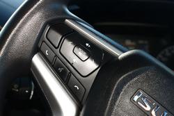 2022 Isuzu
D-MAX SX