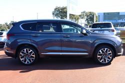 2023 Hyundai
                Santa Fe Highlander