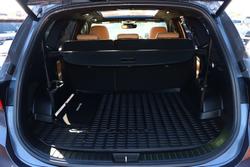 2023 Hyundai
                Santa Fe Highlander