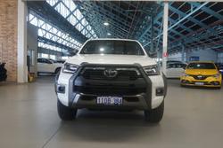 2024 Toyota
Hilux Rogue 48V