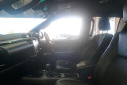 2024 Toyota
Hilux Rogue 48V