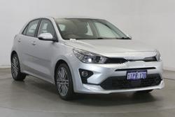 2022 Kia
Rio Sport