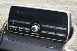 2014 Mazda
2 Neo