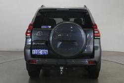 2023 Toyota
                Landcruiser Prado VX