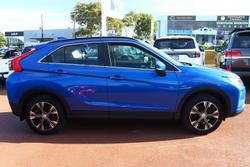 2018 Mitsubishi
                Eclipse Cross LS