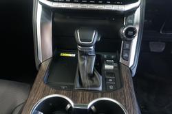 2024 Toyota
Landcruiser VX