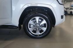 2024 Toyota
Landcruiser VX