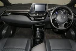 2021 Toyota
C-HR Koba