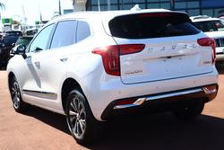 2022 GWM
                Haval Jolion Lux