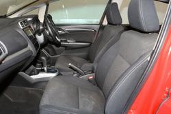 2015 Honda
Jazz VTi-S