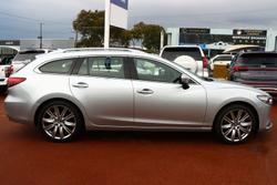 2022 Mazda
6 Atenza