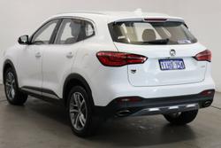 2023 MG
                HS Excite