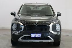 2024 Mitsubishi
Outlander LS