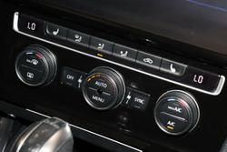 2019 Volkswagen
                Golf R
