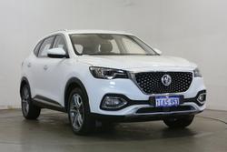 2022 MG
                HS Excite