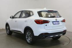 2022 MG
                HS Excite