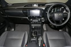 2023 Toyota
Hilux Rogue