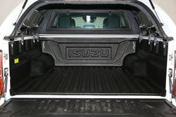 2024 Isuzu
                D-MAX LS-U+