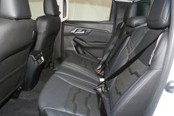 2024 Isuzu
                D-MAX LS-U+