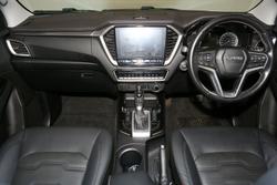 2024 Isuzu
                D-MAX LS-U+