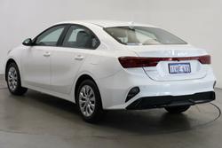 2024 Kia
                Cerato S