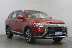 2019 Mitsubishi
                Outlander ES