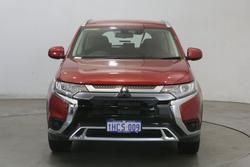 2019 Mitsubishi
                Outlander ES