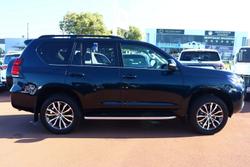 2023 Toyota
                Landcruiser Prado Kakadu