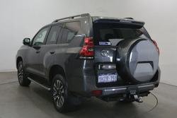 2023 Toyota
                Landcruiser Prado VX
