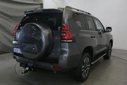 2023 Toyota
                Landcruiser Prado VX
