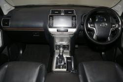 2023 Toyota
                Landcruiser Prado VX