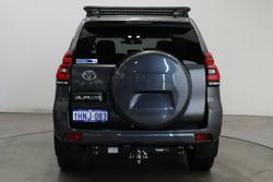 2022 Toyota
Landcruiser Prado GXL