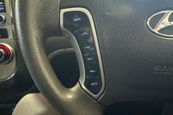 2010 Hyundai
                Santa Fe SLX