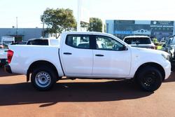 2023 Nissan
Navara SL