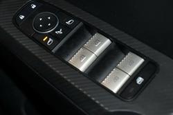 2024 Mitsubishi
Outlander LS